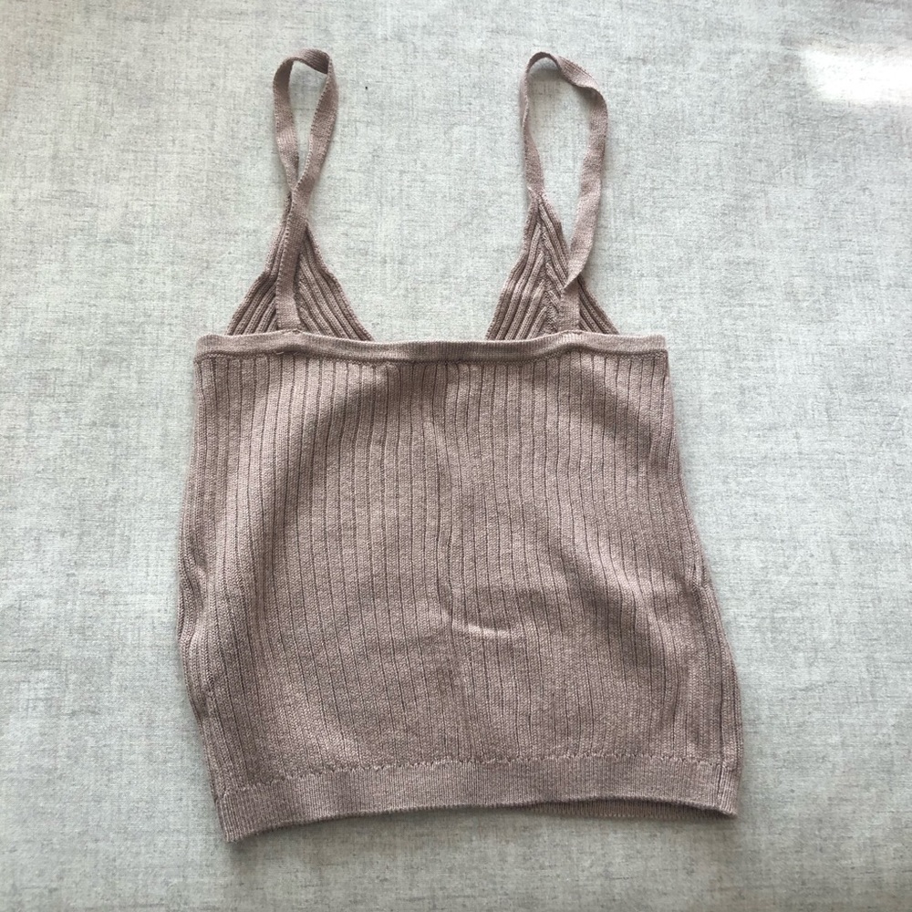 Knit Cropped Tank - Picture 2 of 3
